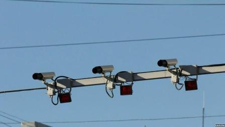 Нөкис қаласындағы 5 кесилиспеде гүзетиў камералары ислеп баслады