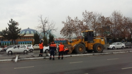 Ташкентте жолларды ажыратып турыўшы тосықлардың ҳәммеси алып тасланады